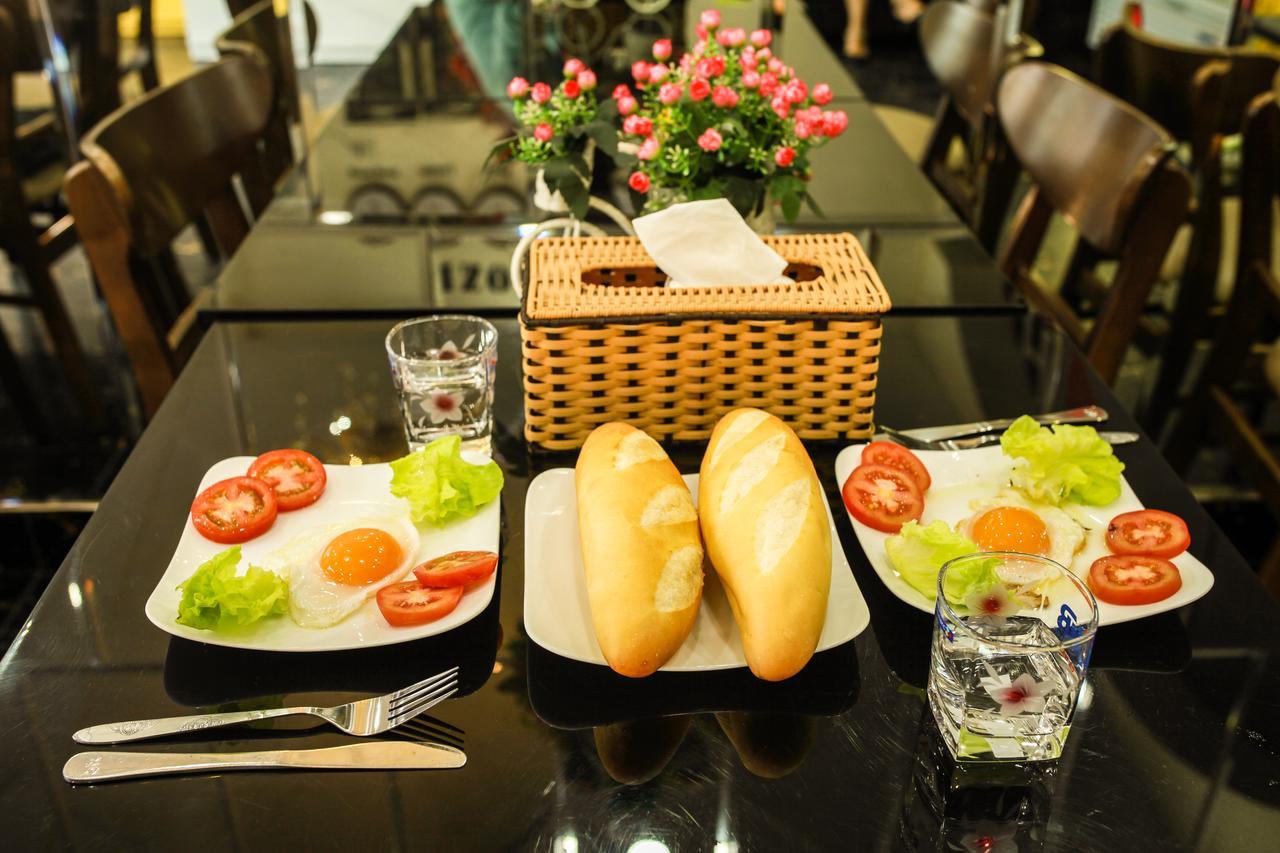 Ngoc Tung Mini Hotel Hue Exterior photo